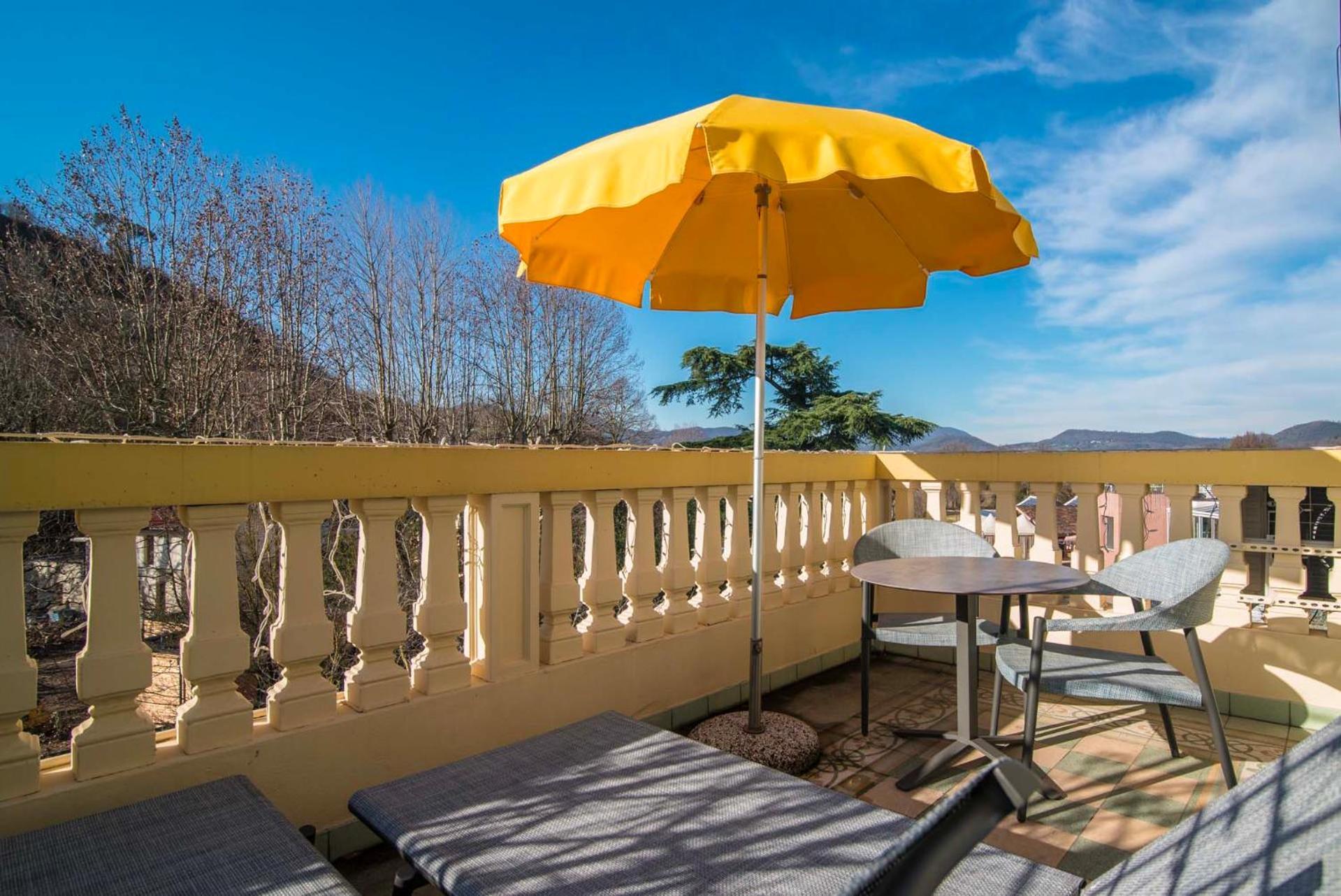 Terme Preistoriche Resort & Spa 몬테그로또테르메 외부 사진